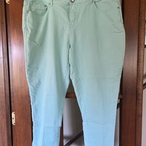 Faded Glory Women's Skinny Jeans in Mint. 
From smoke free home